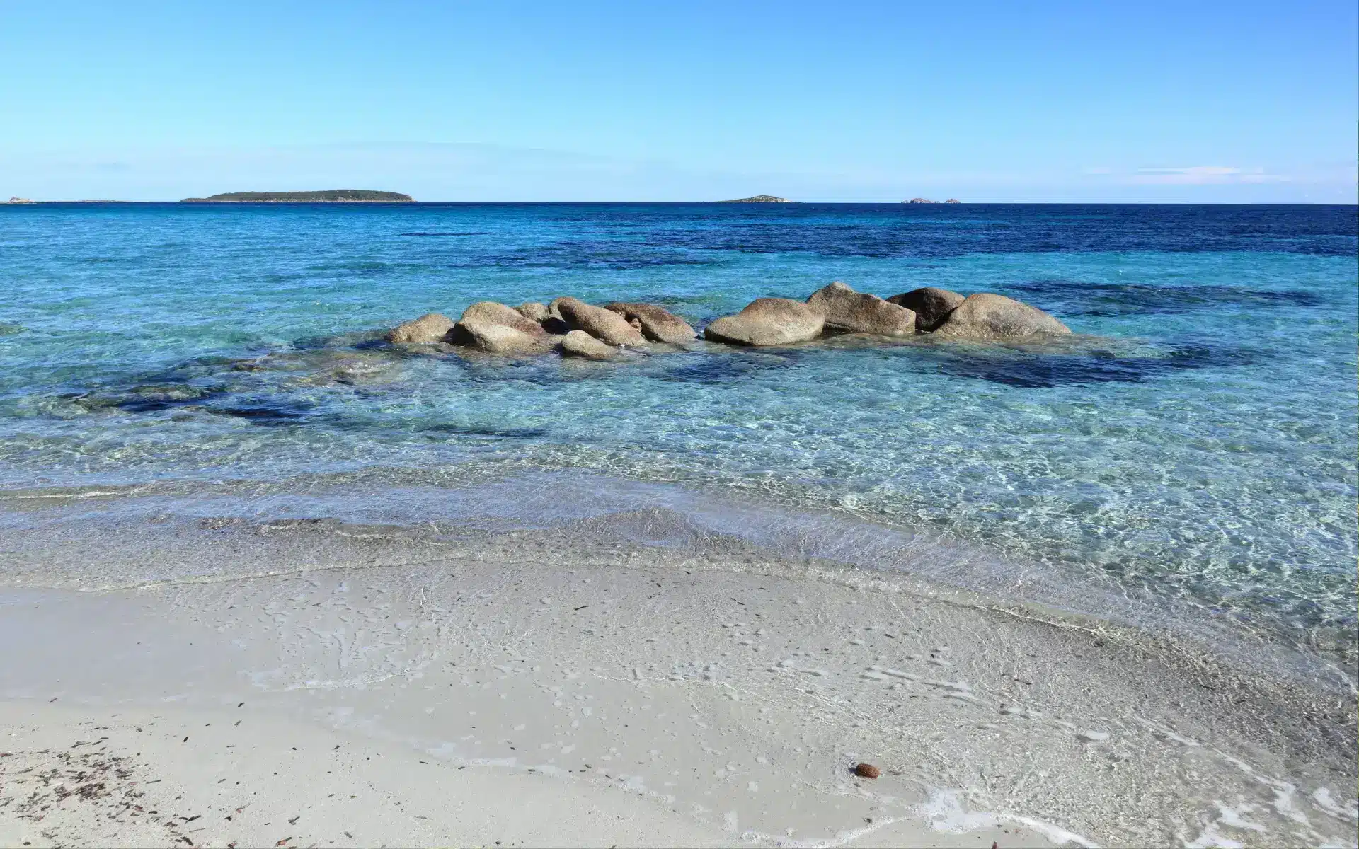 beach in Corsica transparent water
