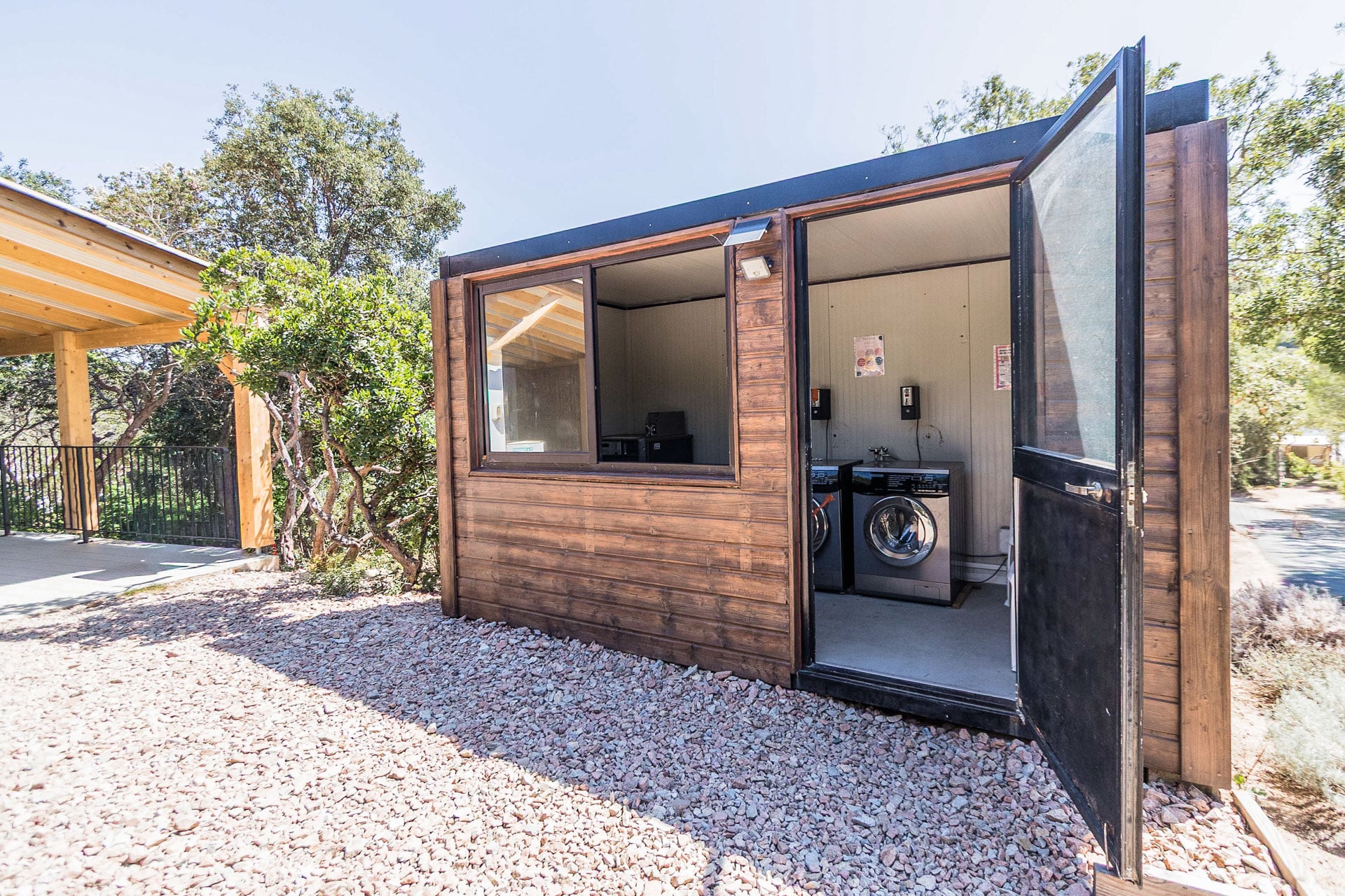 addetto alla lavanderia